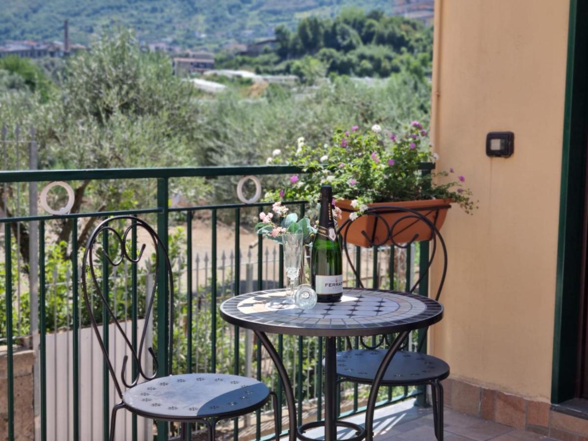 B&B Carmelina Gragnano Eksteriør bilde